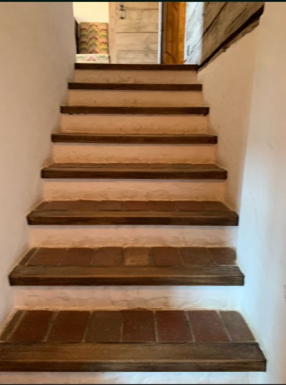 Stair from basement